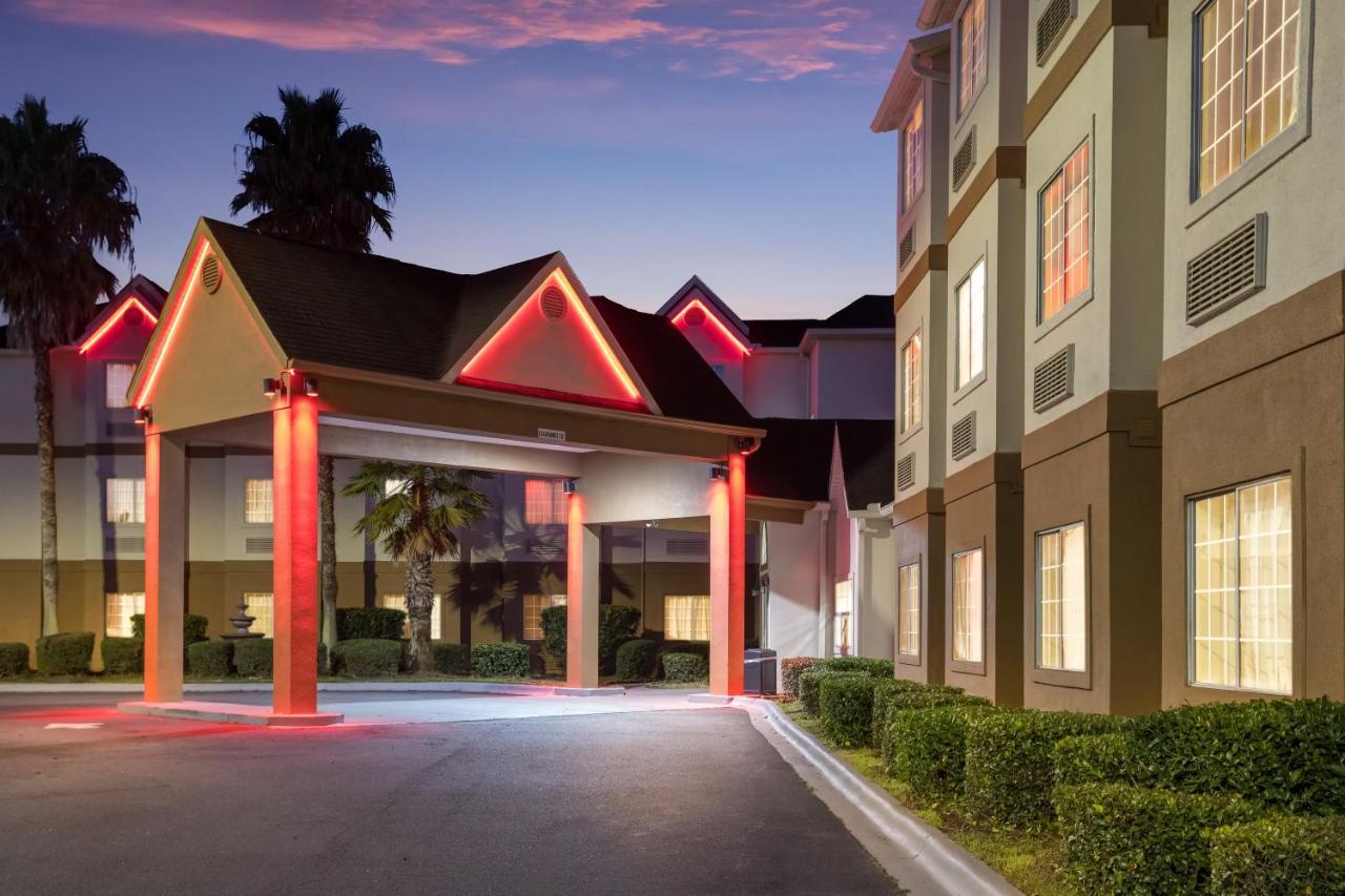 Red Roof Inn Plus+ & Suites Savannah - I-95 Georgetown Buitenkant foto
