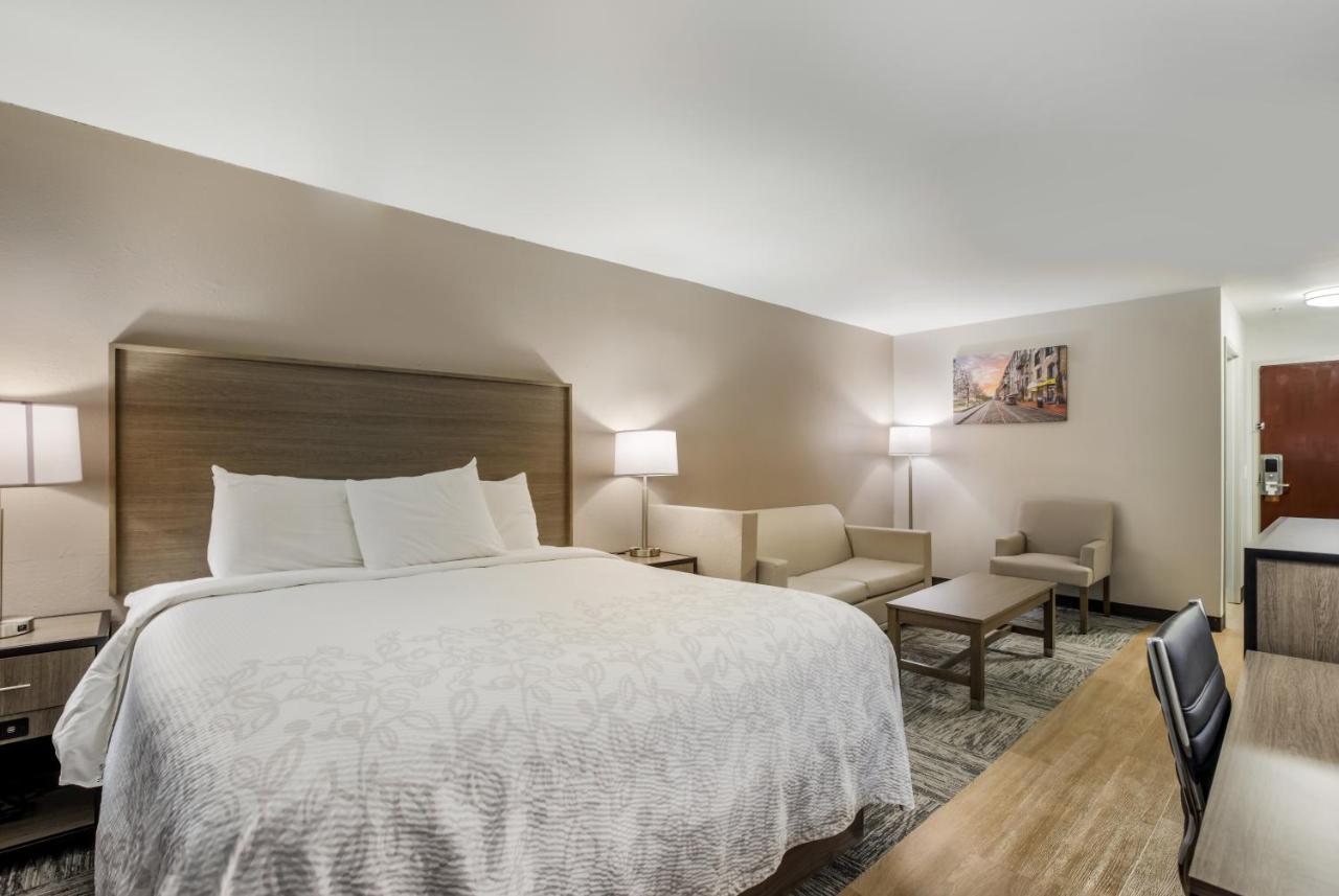 Red Roof Inn Plus+ & Suites Savannah - I-95 Georgetown Buitenkant foto